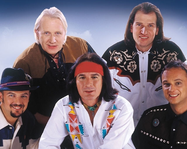 Bergfeuer Songs, Lieder & Infos - RauteMusik.FM